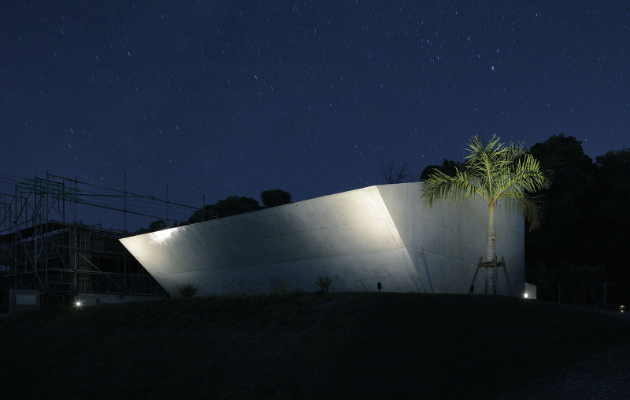 土地の魅力や体験を最大化する建築